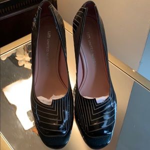 United Nude Black Patent Leather Pump size 37